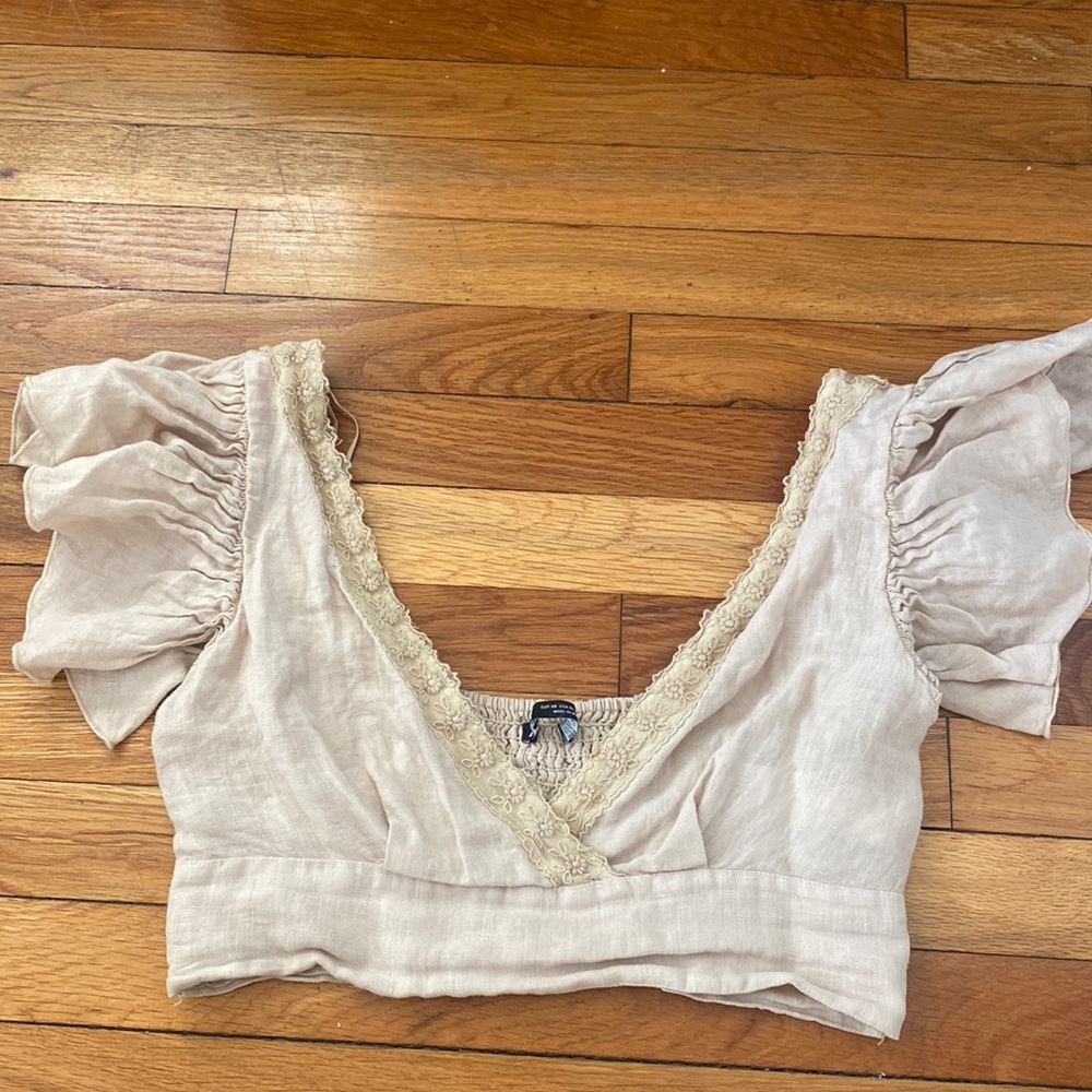 Zara New no tags crop linen top with ruffles